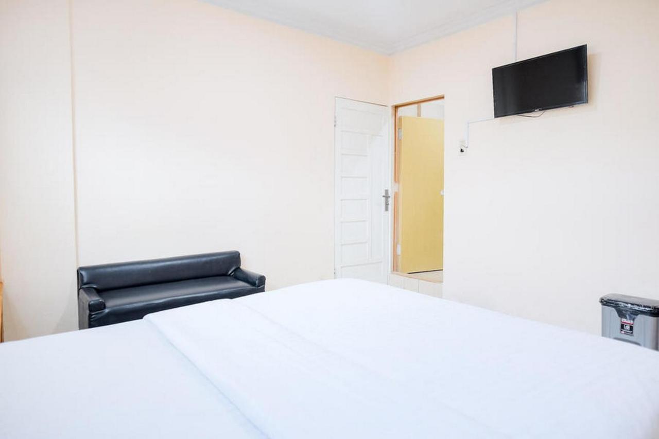 Waringin Residence Redpartner Medan Zewnętrze zdjęcie